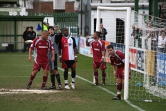 Defender-having-a-drink-on-the-line